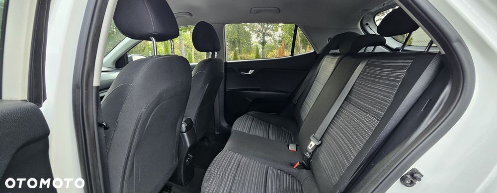 Kia Stonic 1.2 Dream-Team Edition - 16
