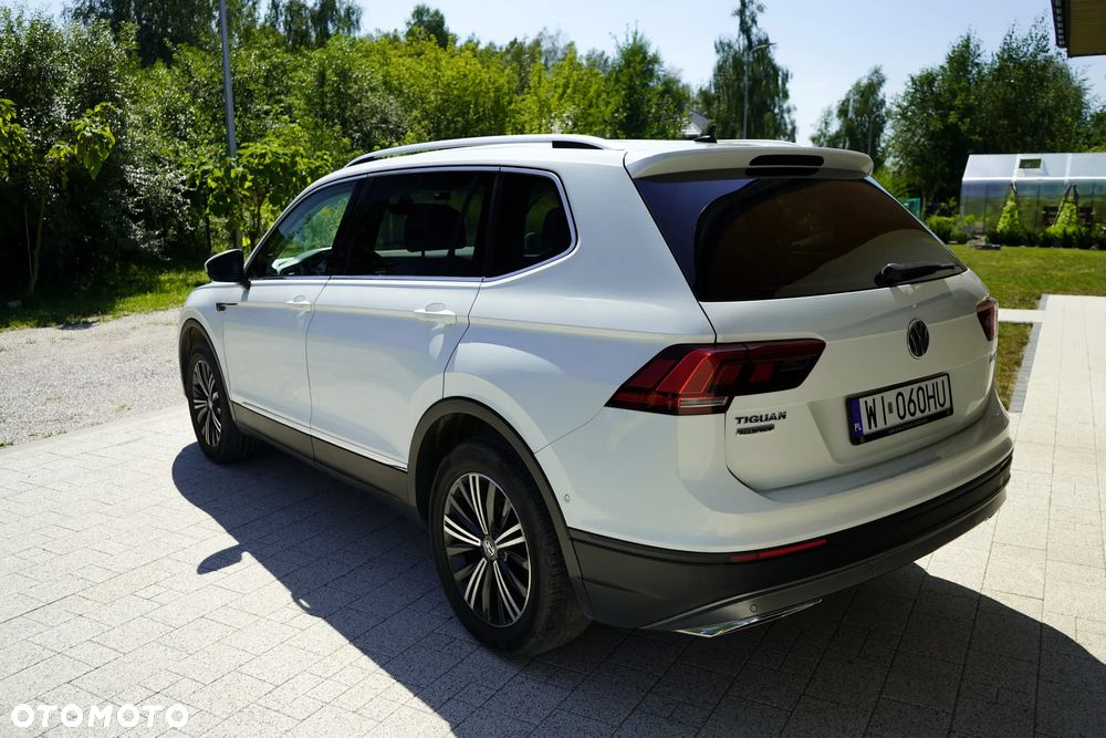 Volkswagen Tiguan Allspace 2.0 TDI SCR Comfortline DSG - 2