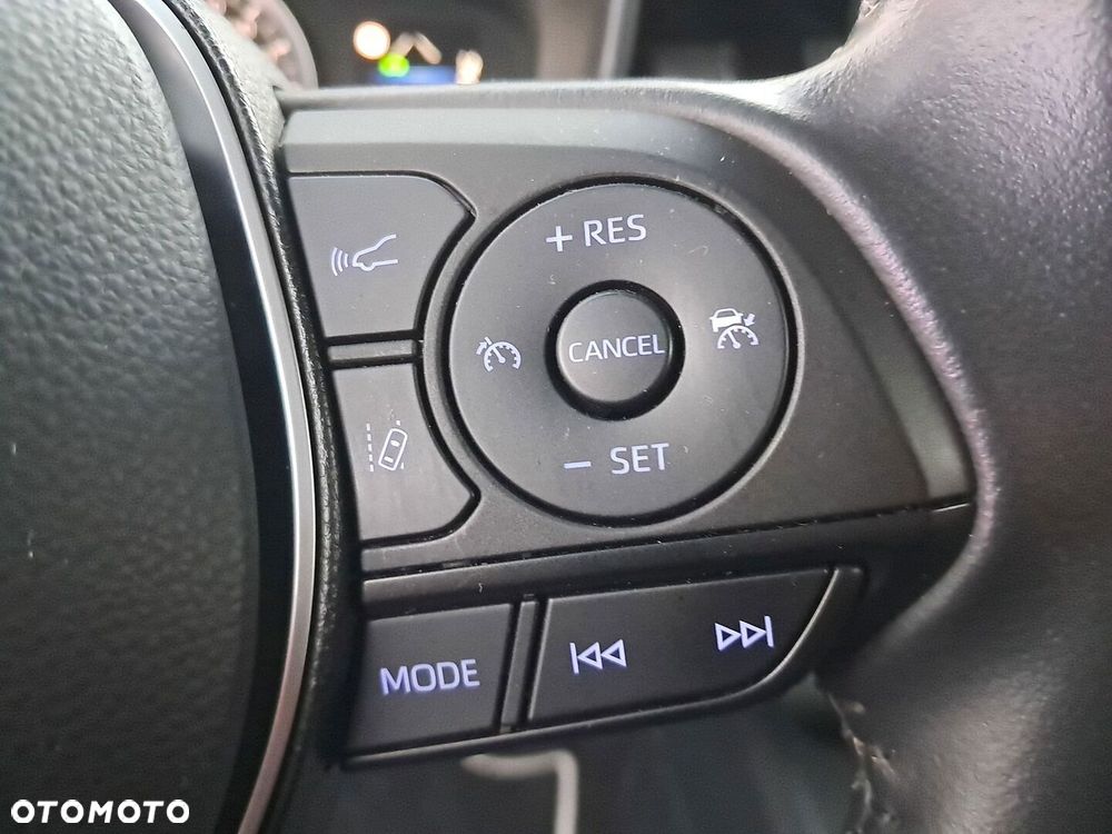 Toyota Corolla 1.8 Hybrid Comfort - 21