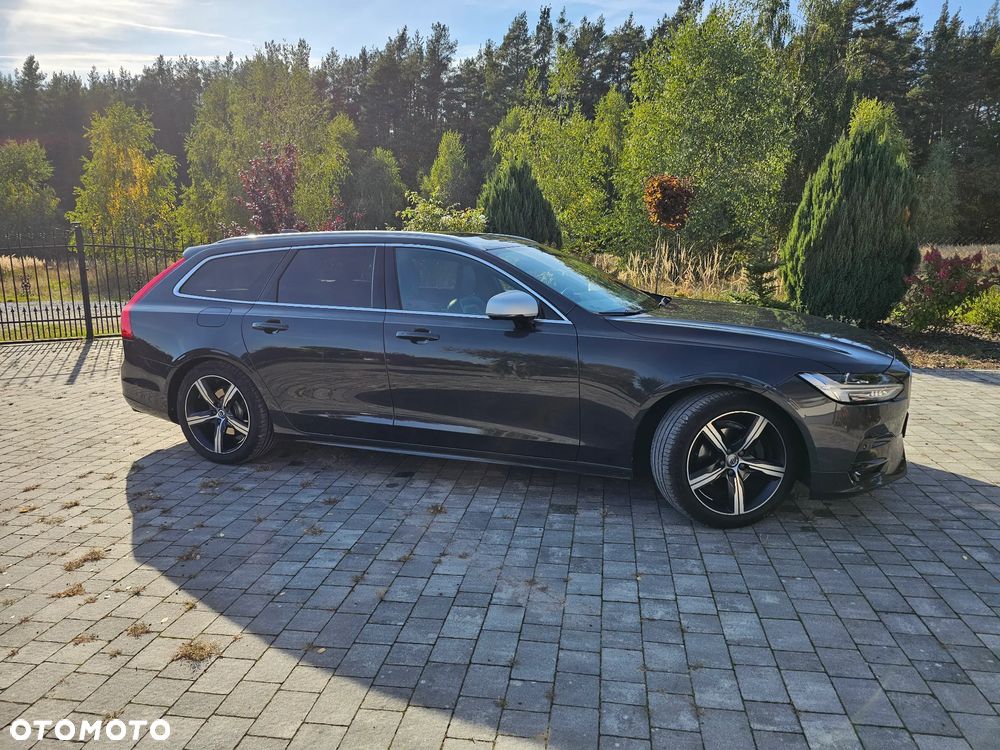 Volvo V90 - 32