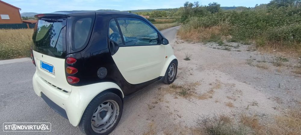 Smart ForTwo Coupé Pure cdi 41 - 6