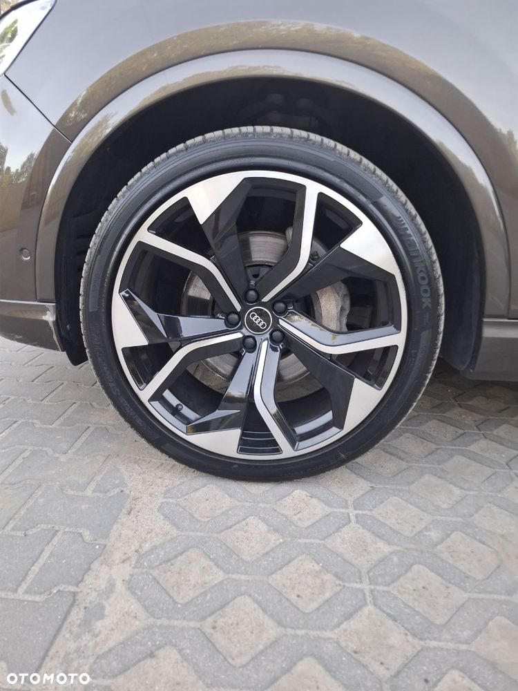 Audi Q7 - 16