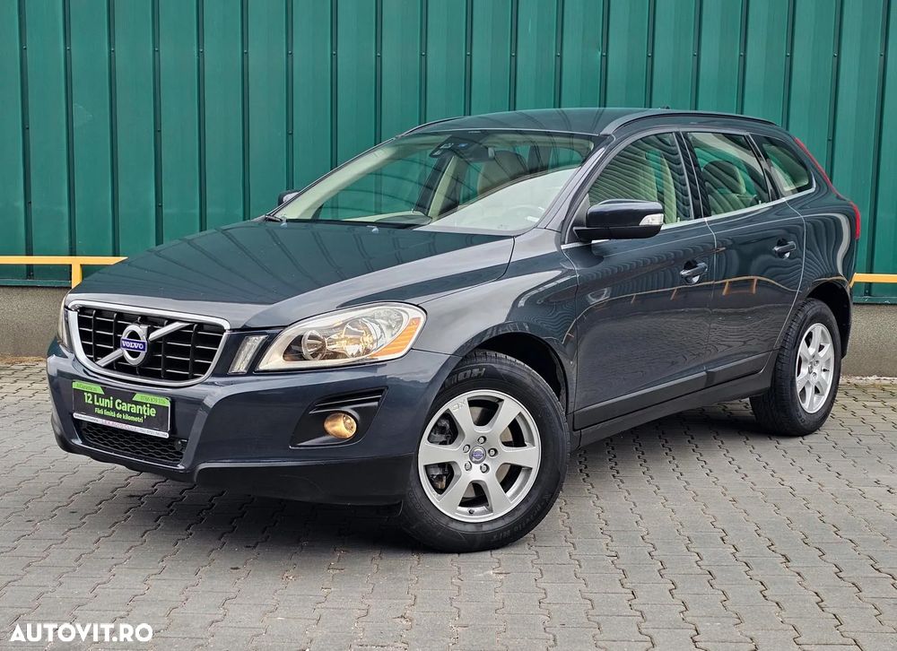 Volvo XC 60 D3 AWD Aut. Momentum - 1