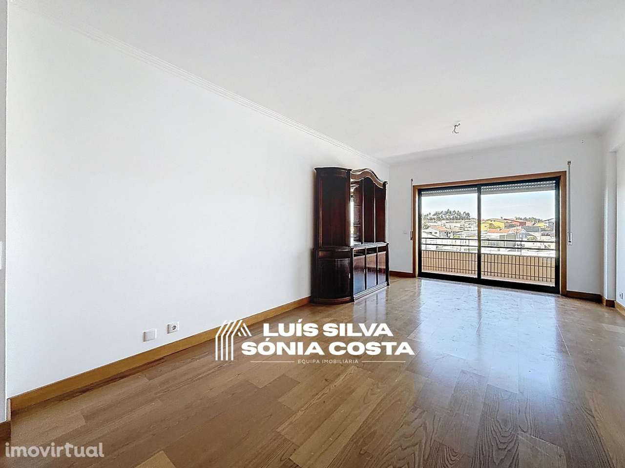 Apartamento T3 Duplex c/ 200m2, Varandas, Garagem e Último Andar... - Grande imagem: 3/47