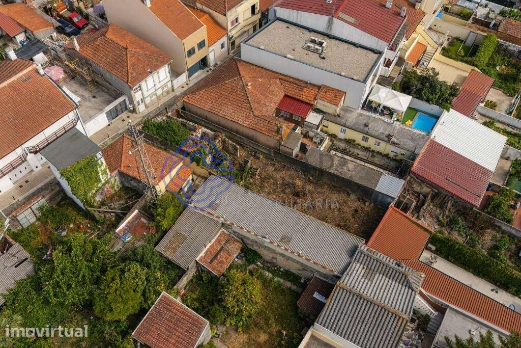 Cidreira 64 |Projeto de Arquitetura | 5 apartamentos | São Mamede de I - Grande imagem: 4/30