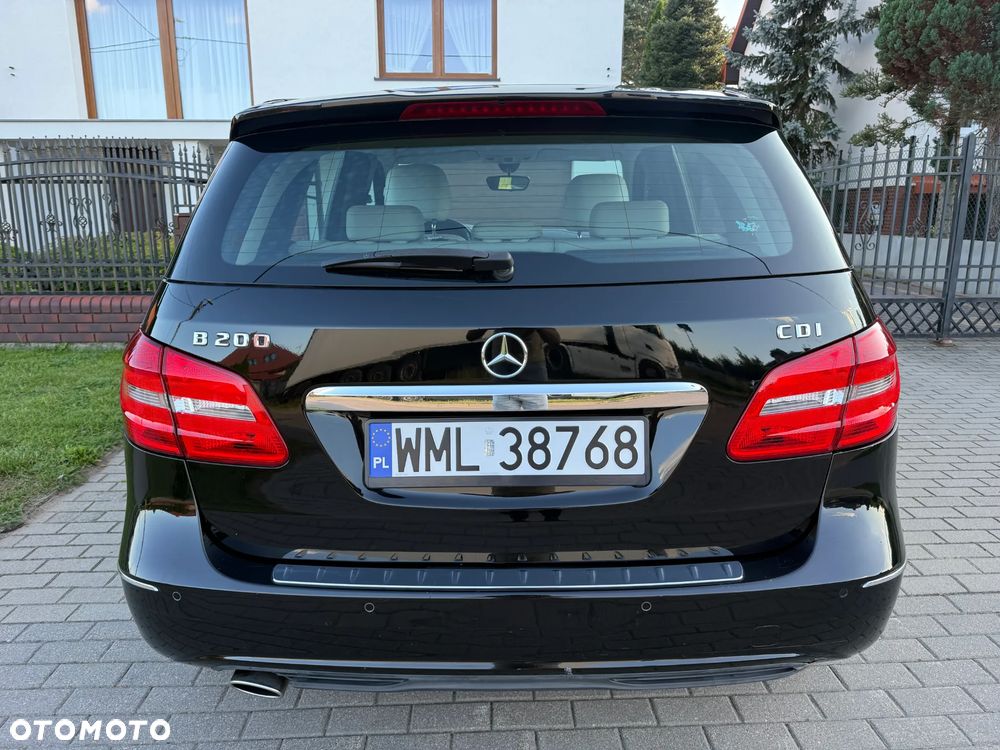 Mercedes-Benz Klasa B 200 CDI (BlueEFFICIENCY) - 10