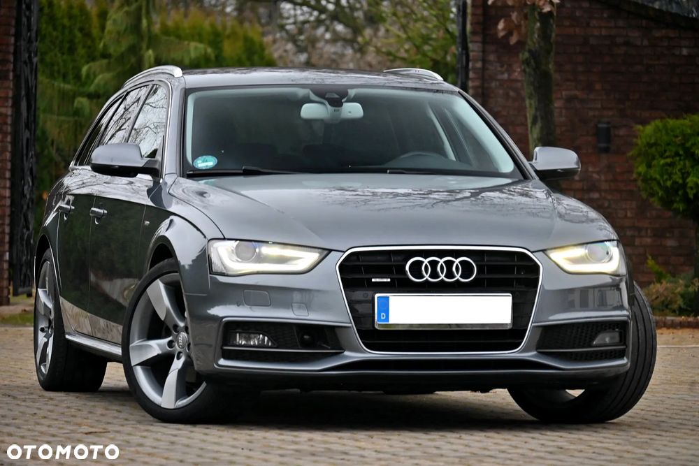 Audi A4 Avant 2.0 TDI DPF clean diesel quattro S tronic S line Sportpaket - 2