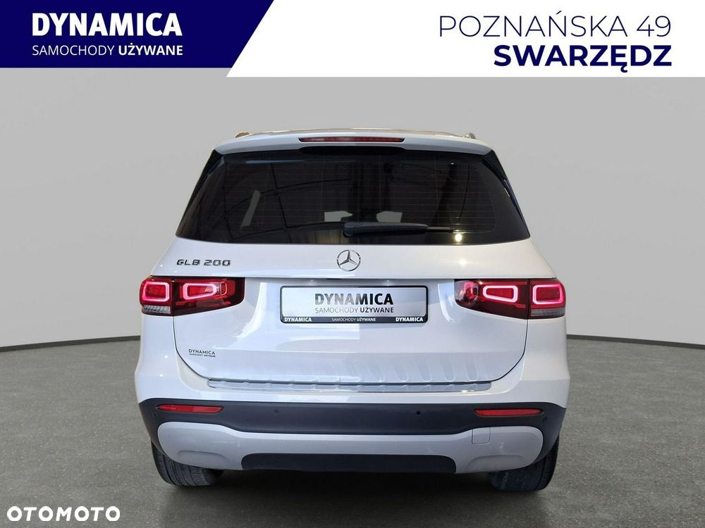 Mercedes-Benz GLB - 7