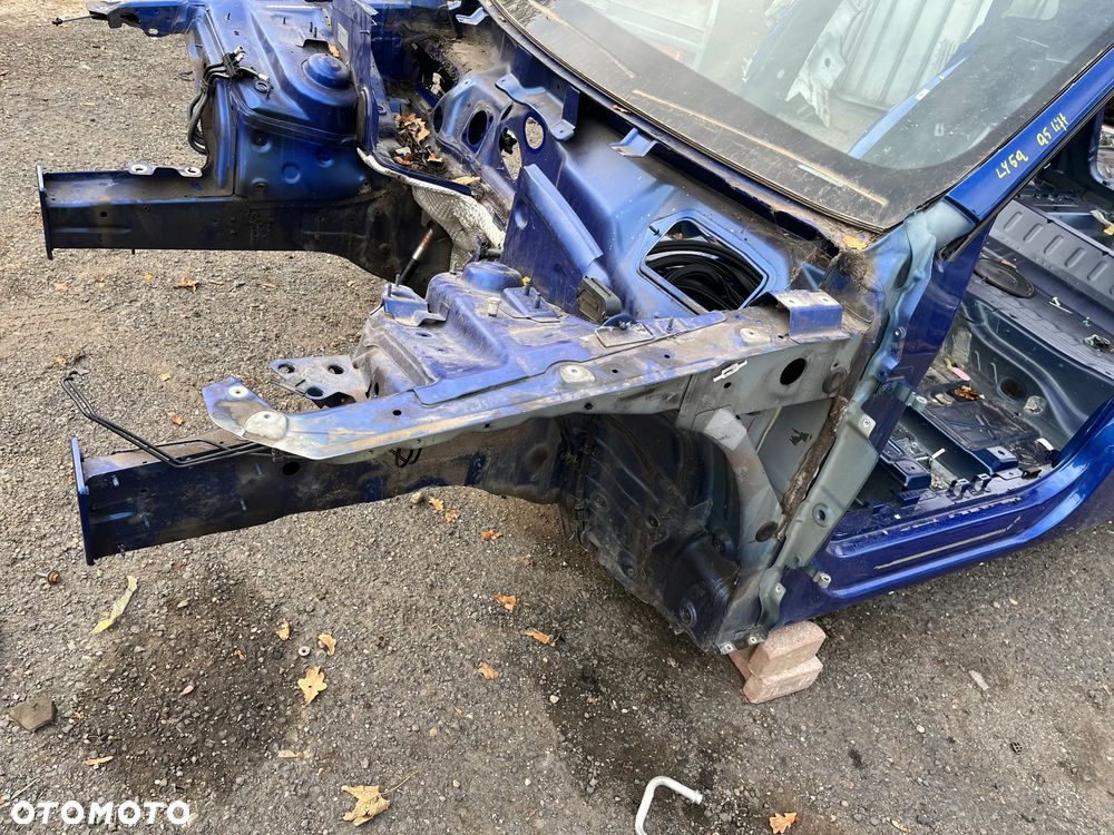 ĆWIARTKA PODŁUŻNICA fartuch LEWA LEWY PRZÓD AUDI Q5 8R Ly5q - 1