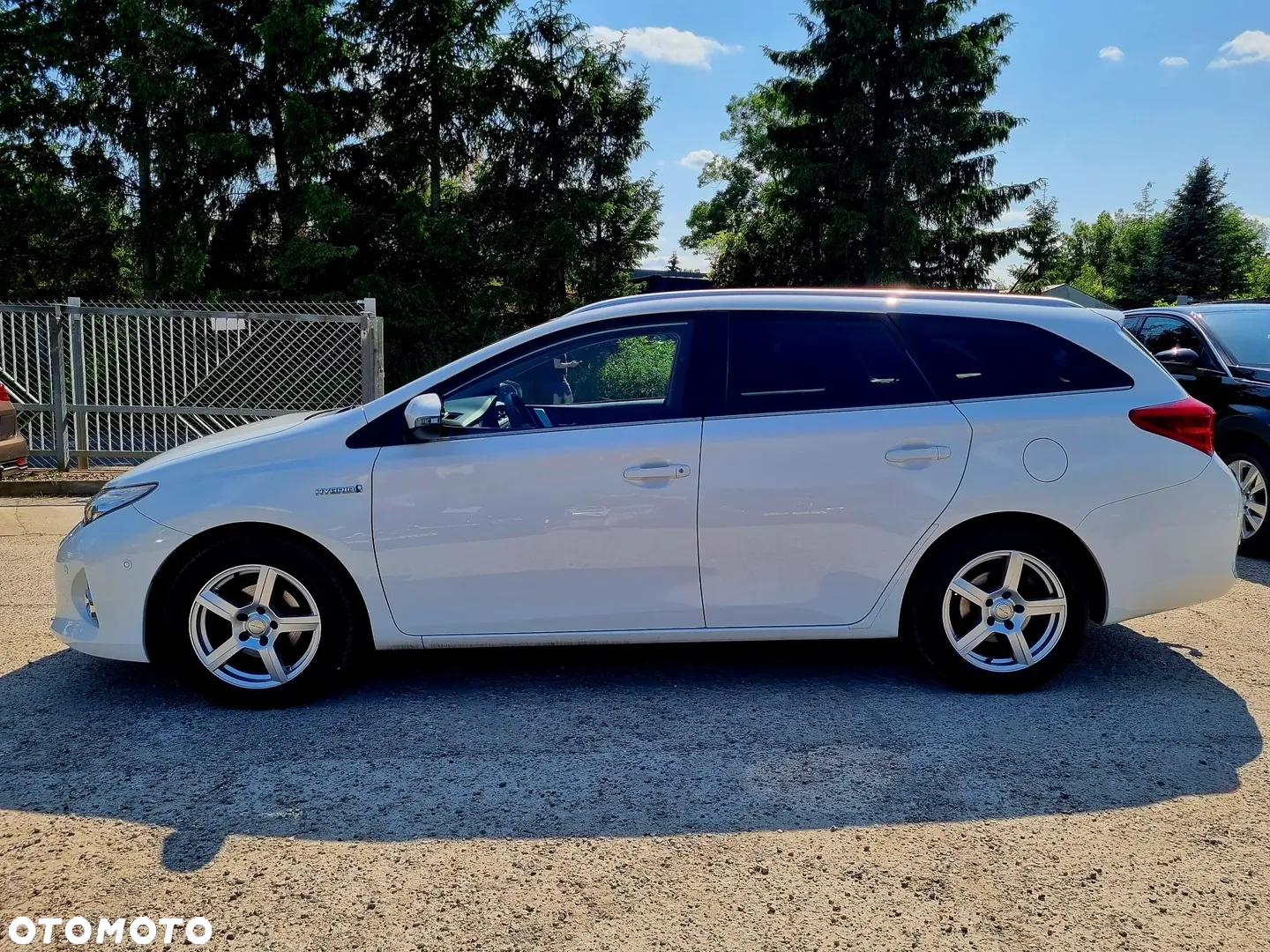 Toyota Auris Hybrid 135 Premium - 8