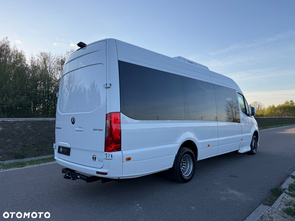 Mercedes-Benz Sprinter 519 - 8