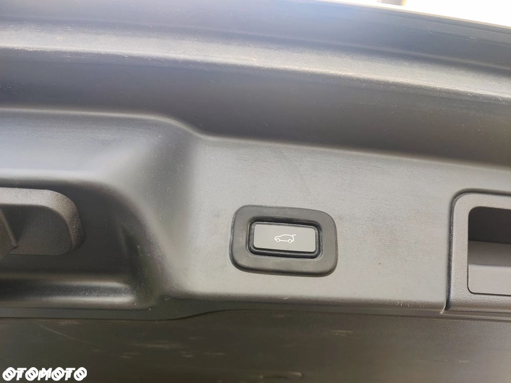 Land Rover Range Rover Evoque P250 SE - 8