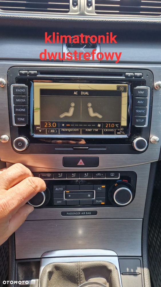 Volkswagen Passat - 15