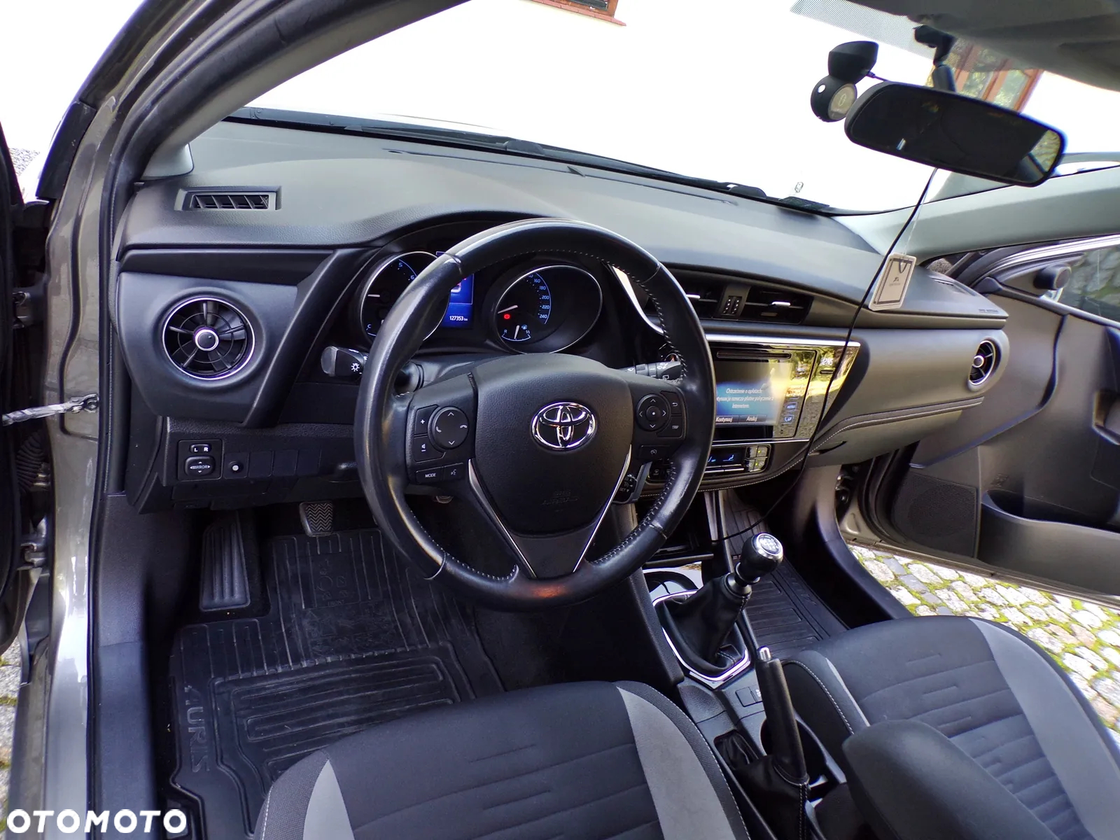 Toyota Auris 1.6 Comfort - 14