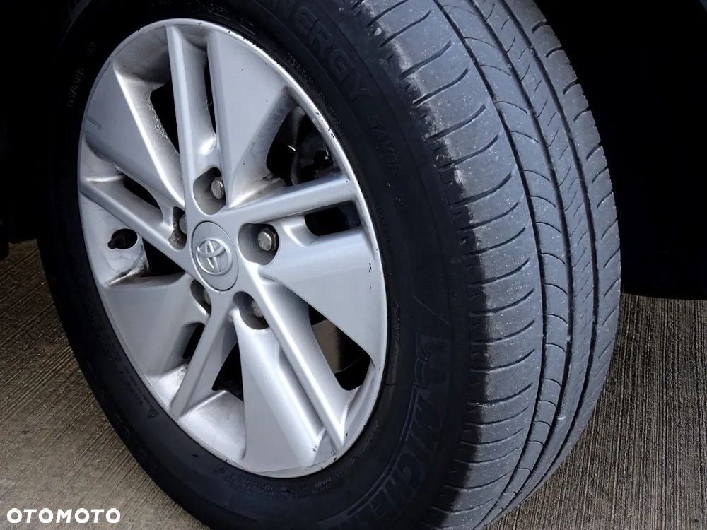 Toyota Auris - 21
