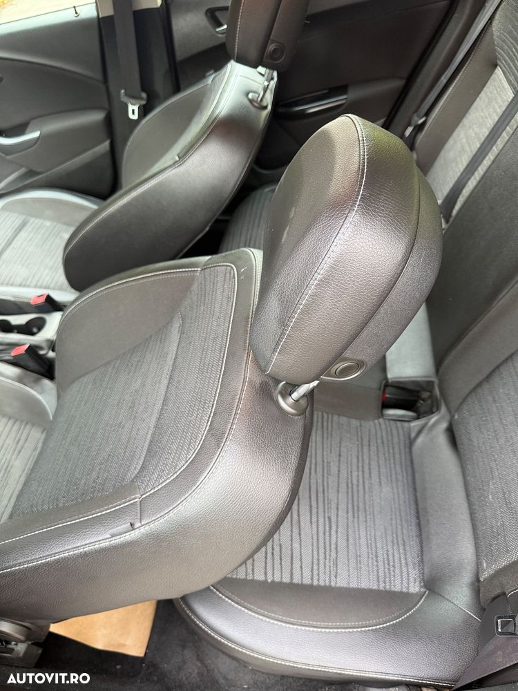Opel Astra 1.6 Enjoy - 30