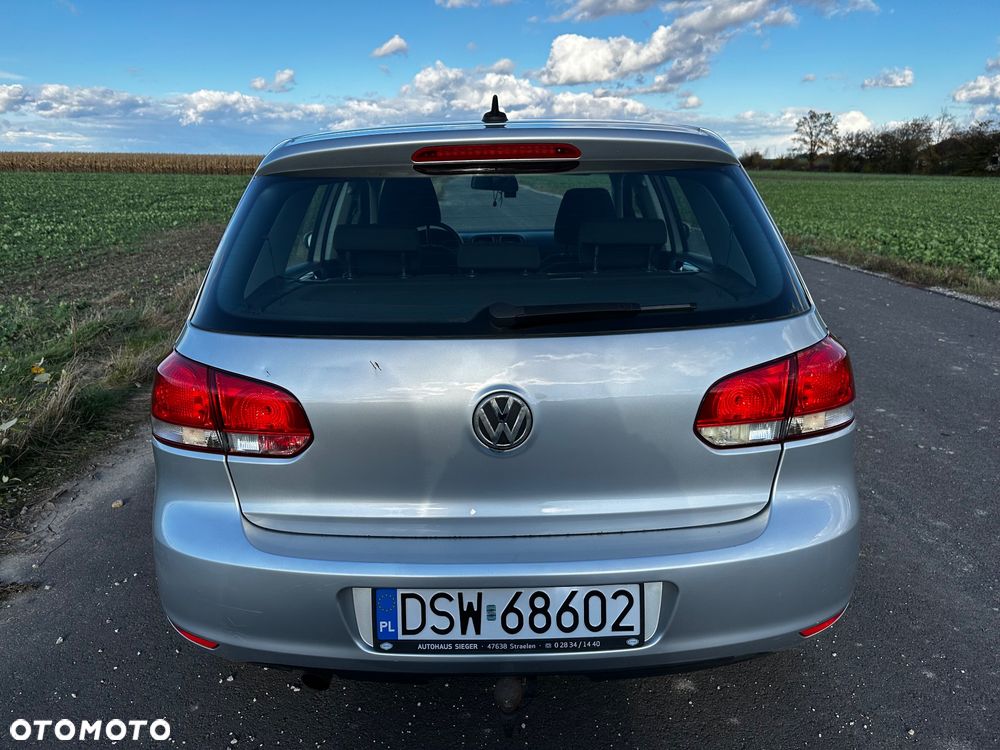 Volkswagen Golf - 9