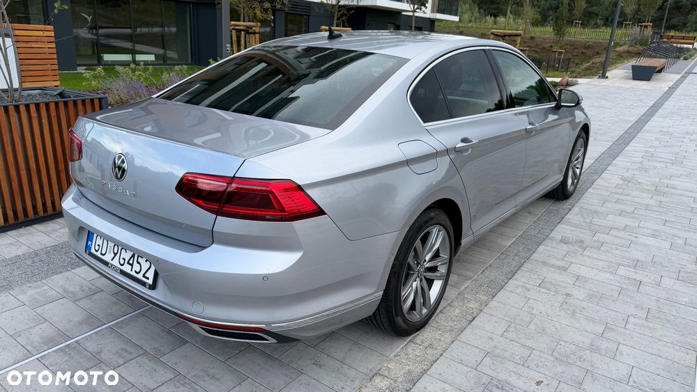 Volkswagen Passat 2021 photo 3