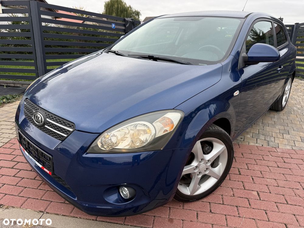 Kia Ceed 2.0 CVVT Spirit - 2