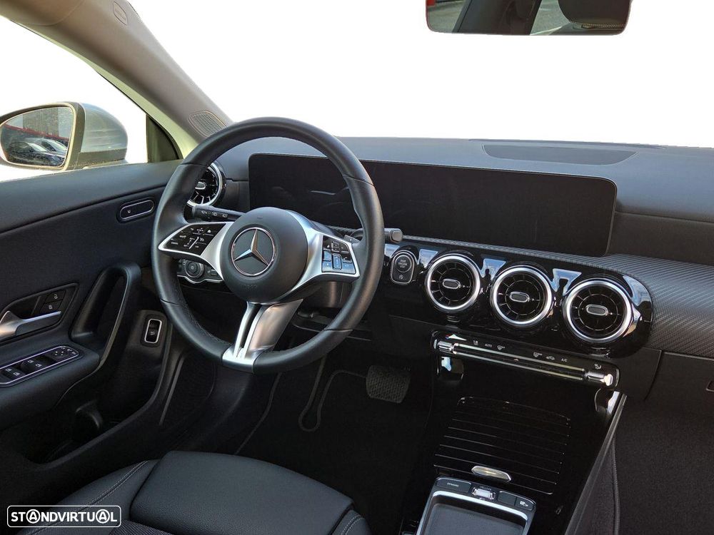 Mercedes-Benz CLA 180 d Shooting Brake Style Plus Aut. - 12