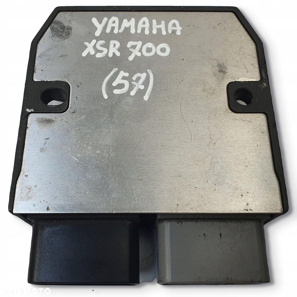 REGULATOR NAPIĘCIA Yamaha XSR 700 XSR700 15-22 moduł SH821AA - 4