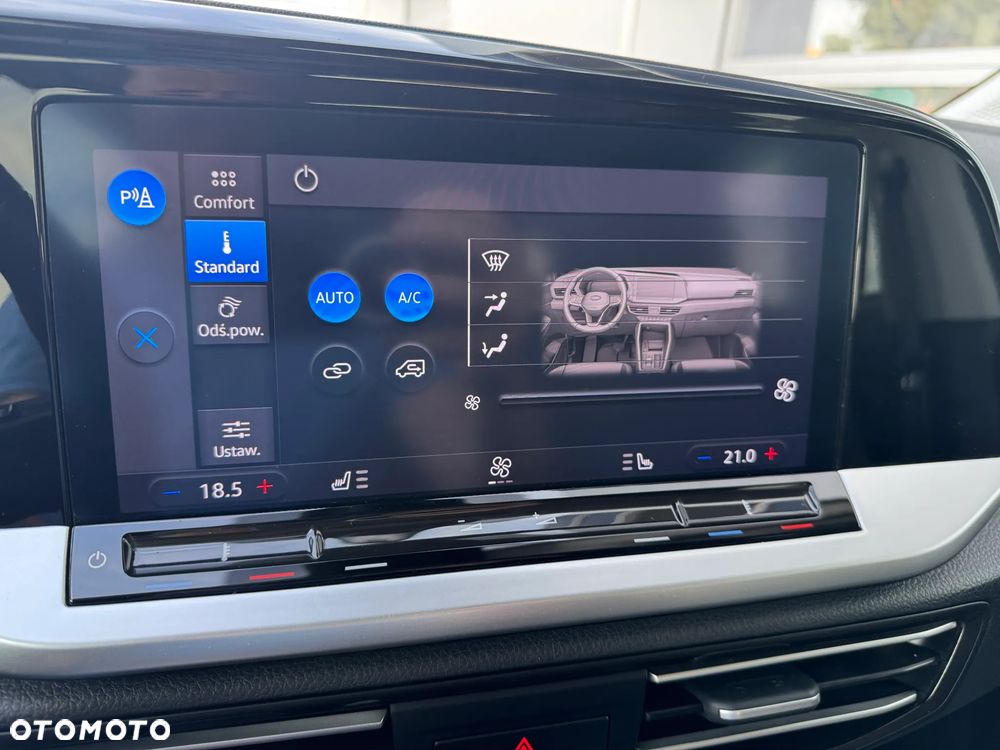 Ford Tourneo Connect Grand 2.0 EcoBlue Sport - 25
