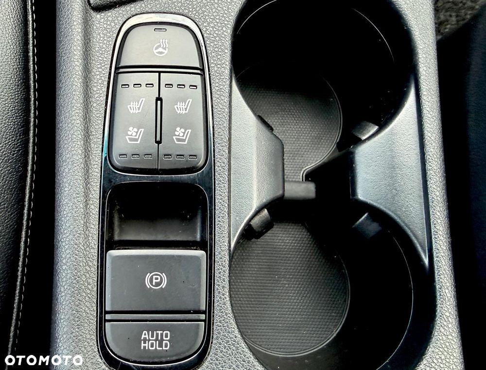 Kia Niro 1.6 GDI HEV 2WD OPF Edition 7 - 20