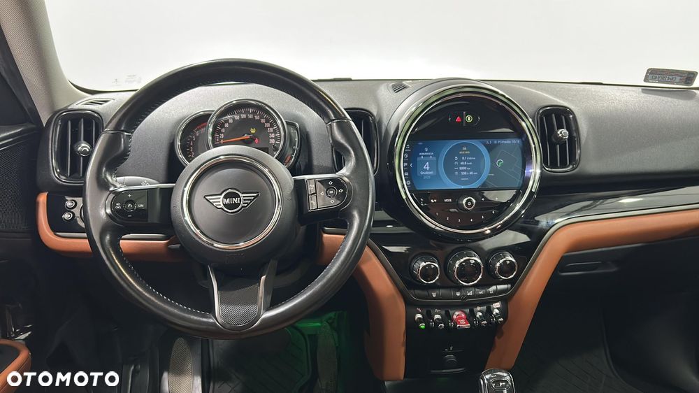 MINI Countryman Cooper Classic Trim - 10
