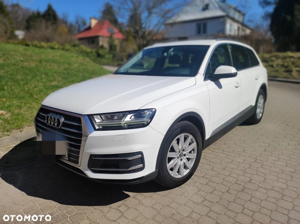 Audi Q7 - 1