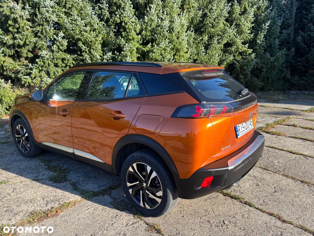 Peugeot 2008 1.2 PureTech Allure S&S EAT8 - 8
