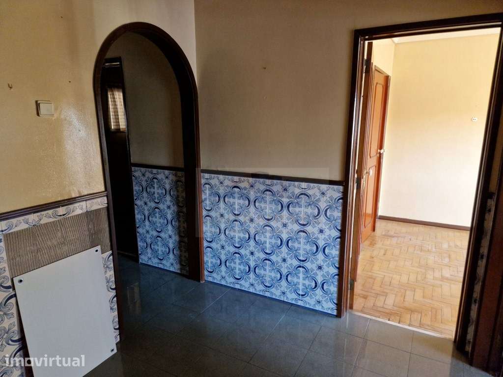 T3 totalmente remodelado, na Pontinha em Odivelas, a cerca de 150m ... - Grande imagem: 3/32