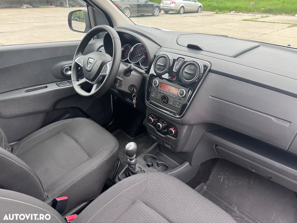 Dacia Lodgy 1.5 Blue dCi Laureate - 6