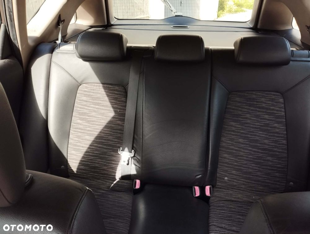 Kia Ceed 1.6 Comfort + - 6