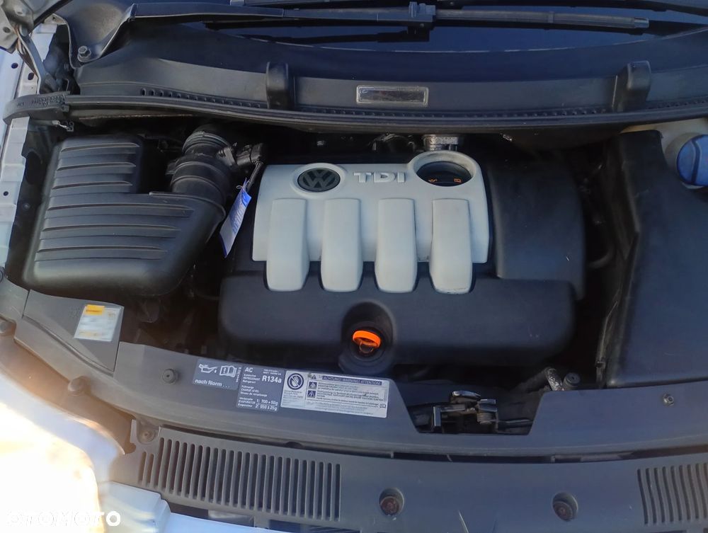 Volkswagen Sharan - 13