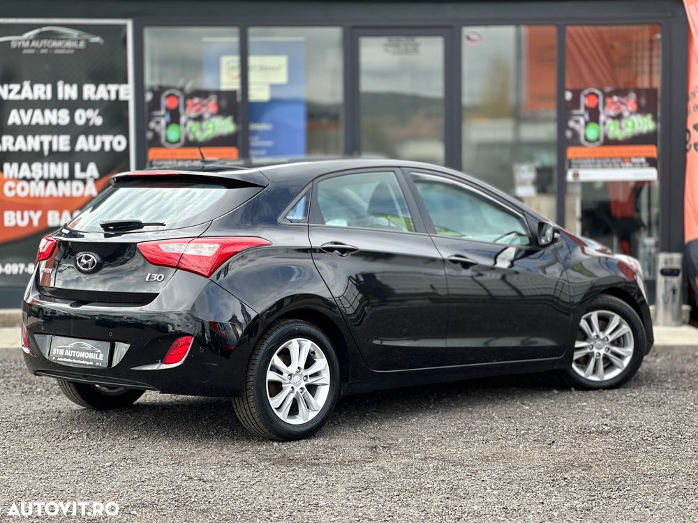 Hyundai i30 1.6 CRDI TPMS Highway Heat+ - 3