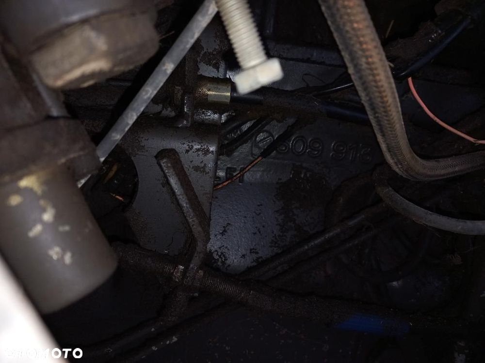 Skrzynia biegów RENAULT TEMIS ,półbiegi,elektrtrozaeory,przystawka,atak,koła zębate,rewers,widełki,synchronizator,płyta,609913,7700609778,podnośnik,120-54,106-54,110-54,155-54,145-54,133-54 wałek,pierścień synchronizatora,przesówka,tryb,obudowa,zwolnica.przedni most,układ planetarny,kosz satelit,półoś - 2