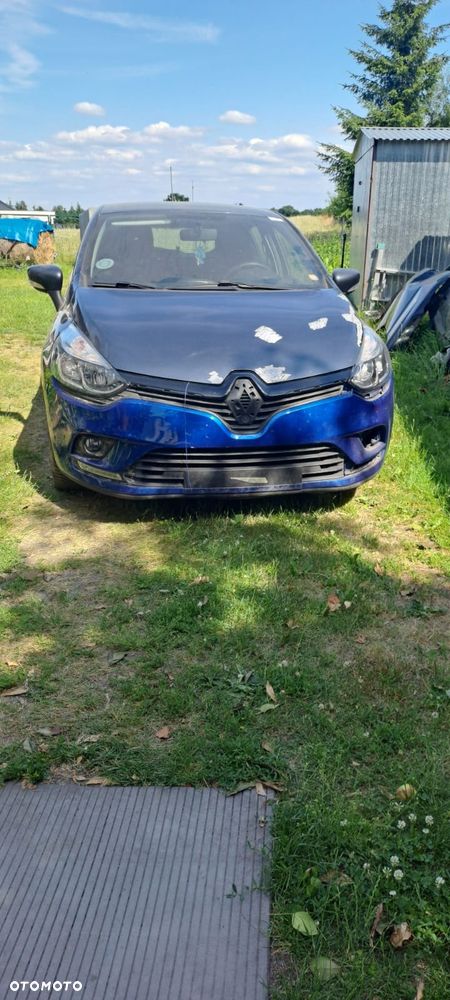Renault Clio - 2