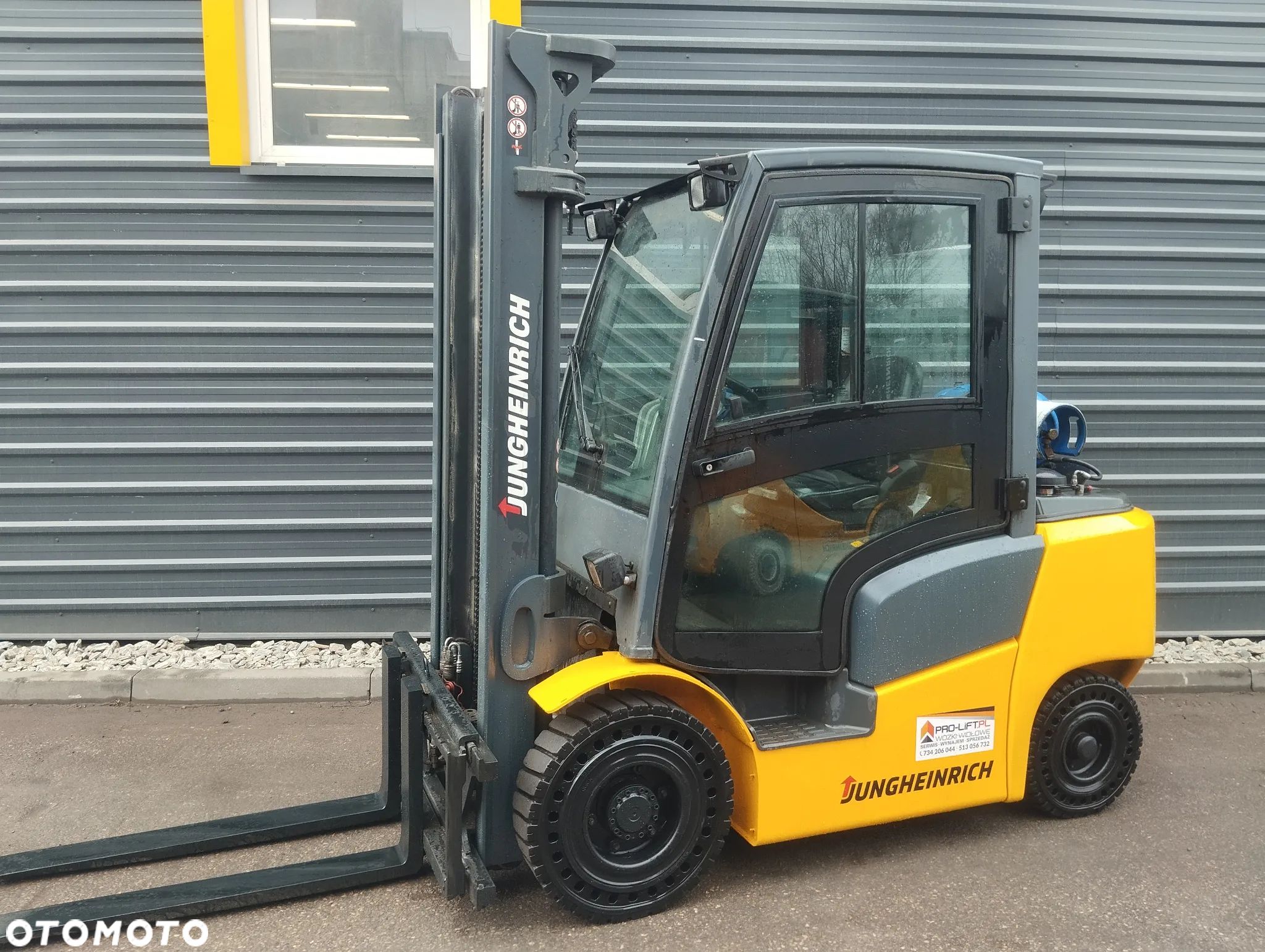 Jungheinrich TFG 425 - 1
