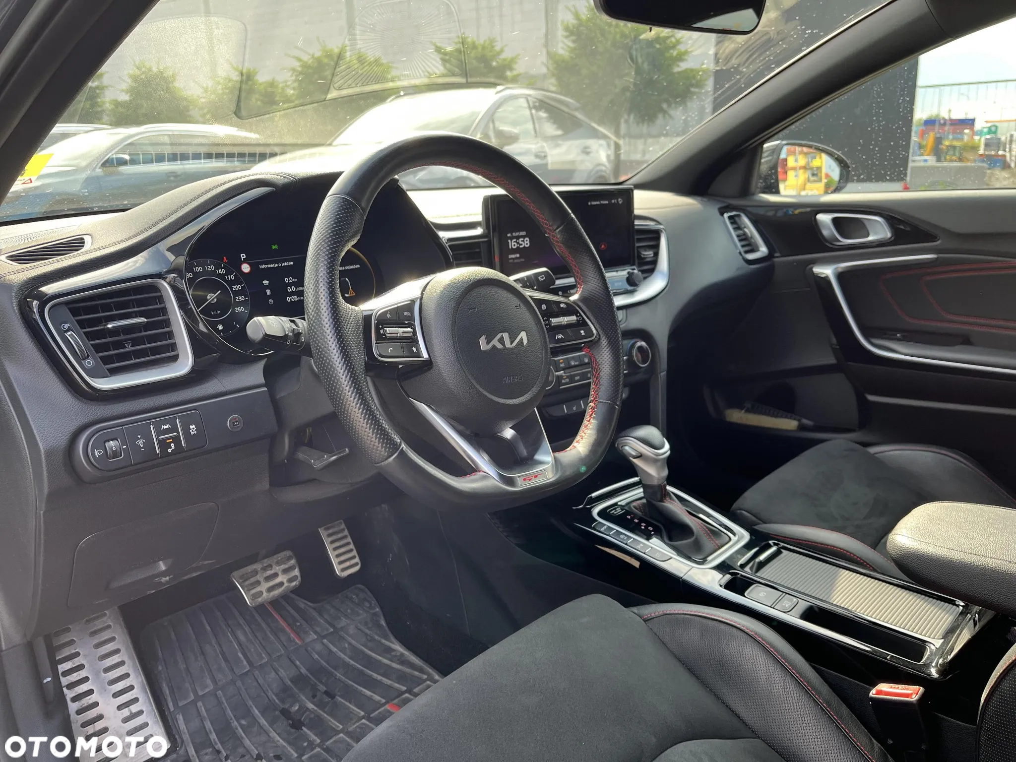 Kia Ceed 1.6 T-GDI GT DCT - 9