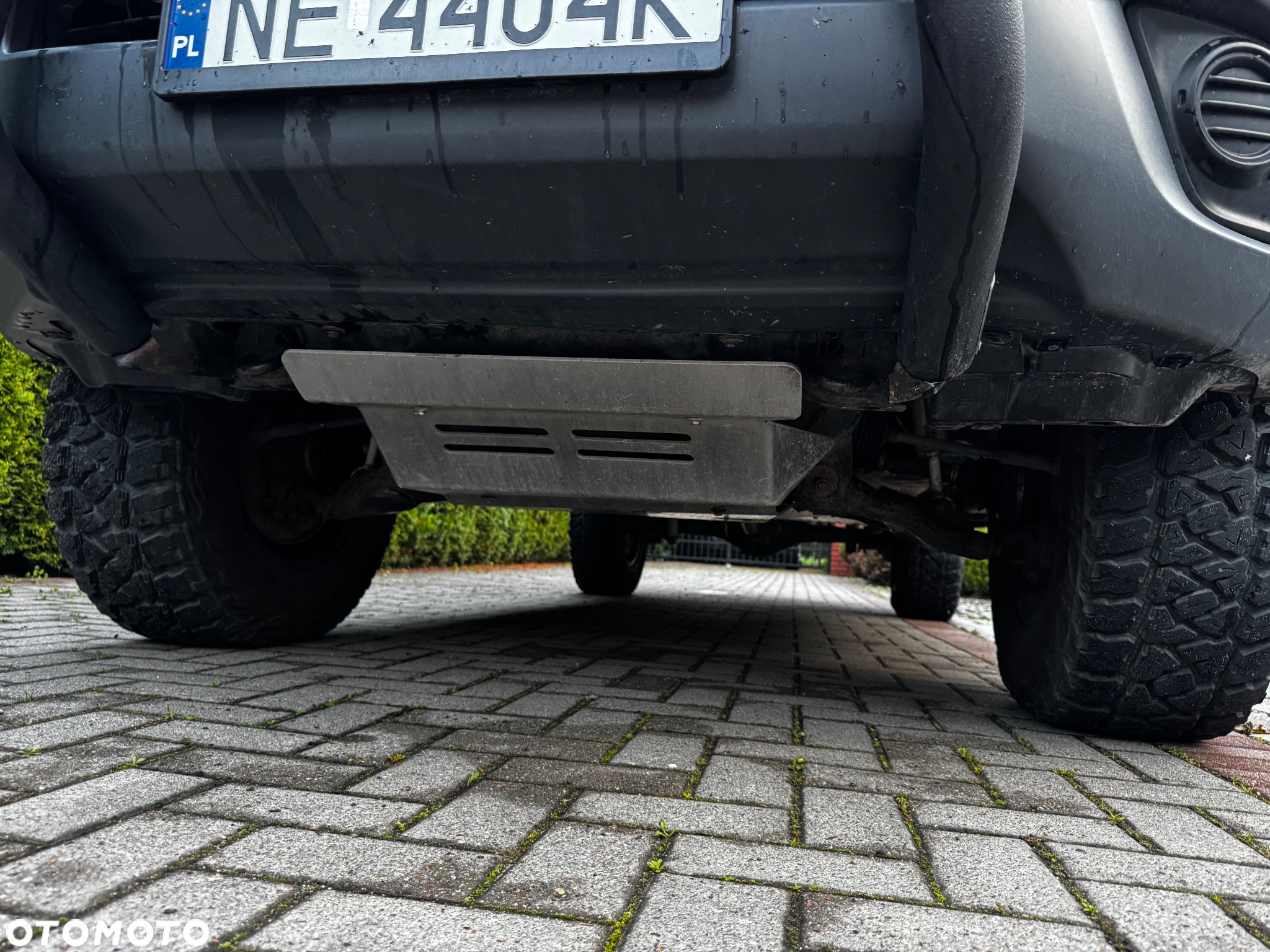 Toyota Hilux - 12