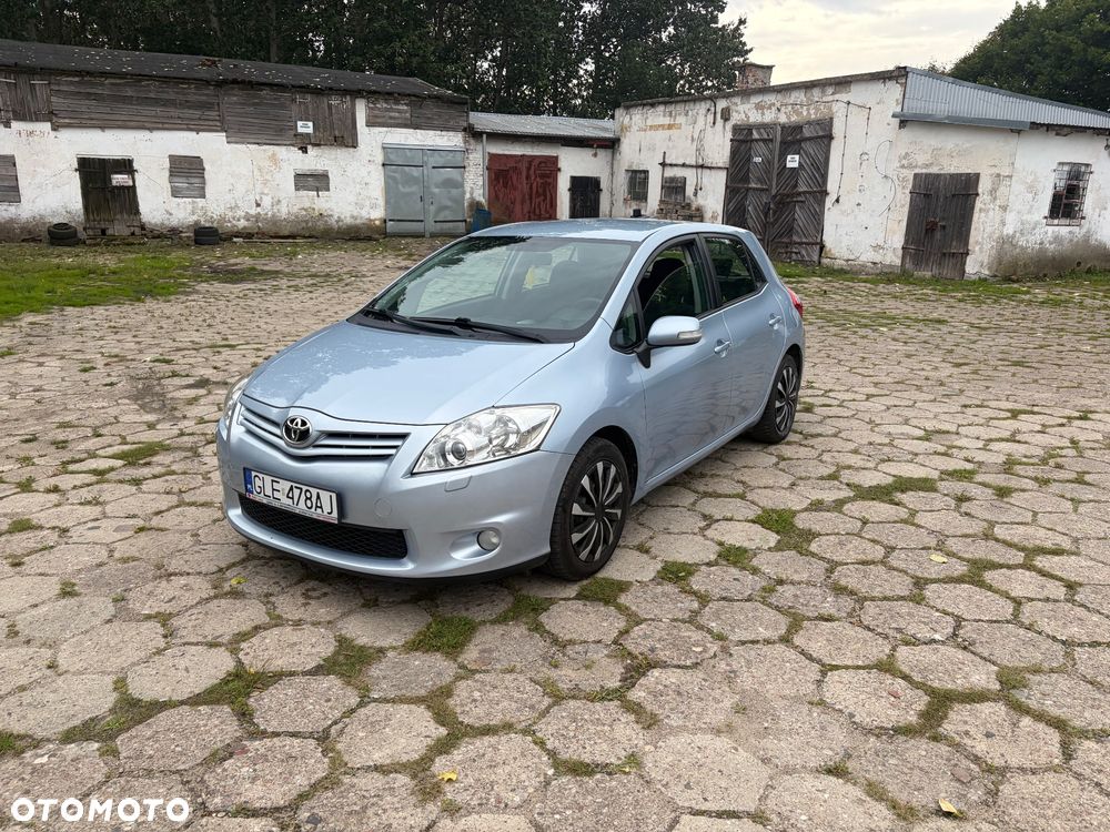 Toyota Auris 1.33 VVT-i Terra Start - 3