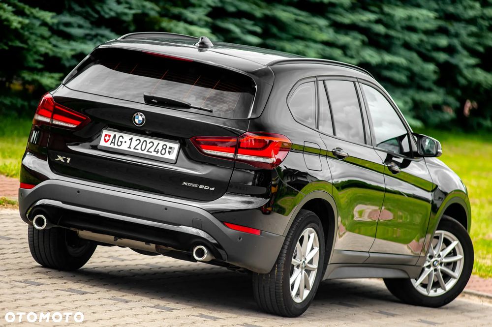 BMW X1 xDrive20d Sport Line sport - 19