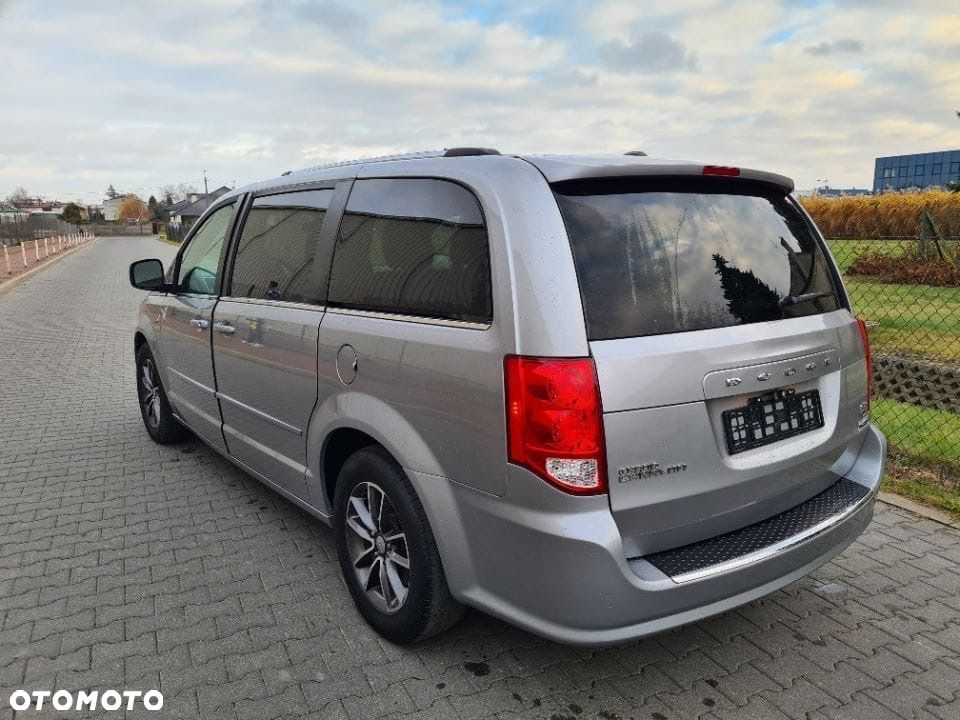 Dodge Grand Caravan 3.6 Express - 2