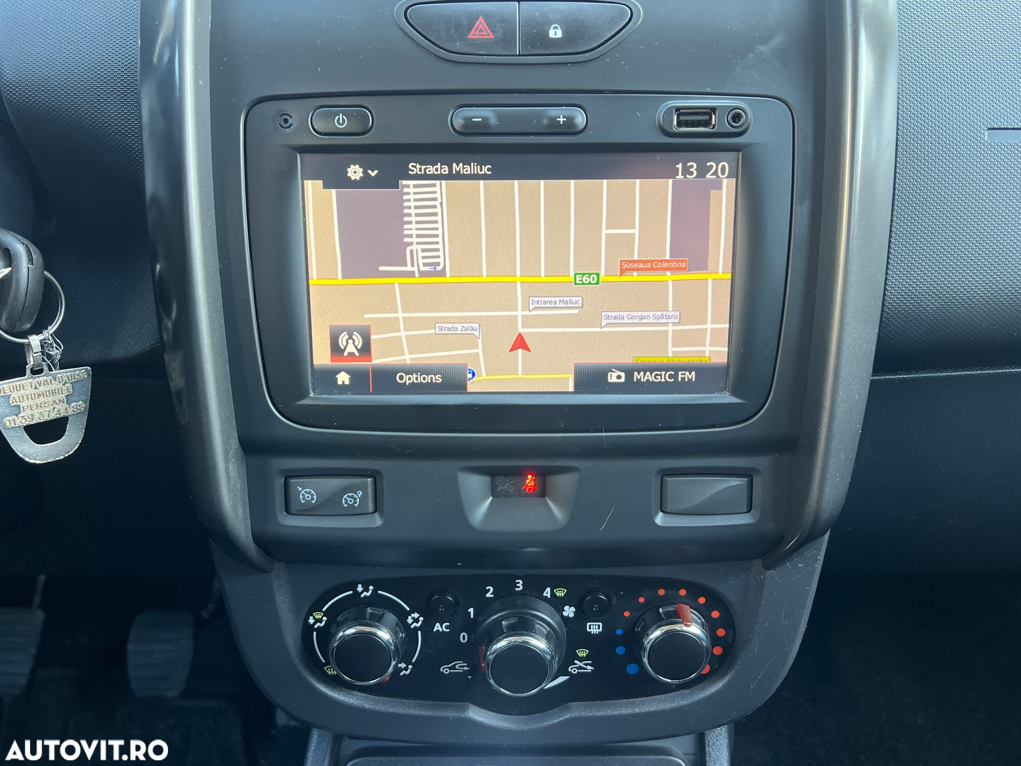 Dacia Duster 1.5 dCi 4x2 Laureate - 7