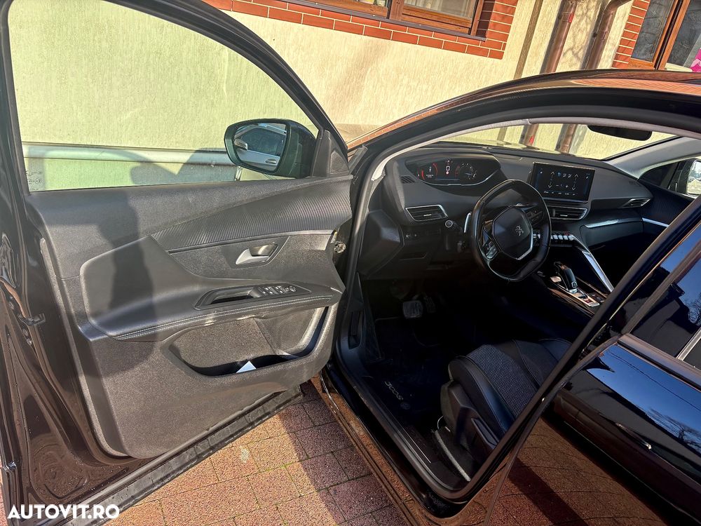 Peugeot 3008 BlueHDi 130 Stop & Start EAT8 Allure - 24