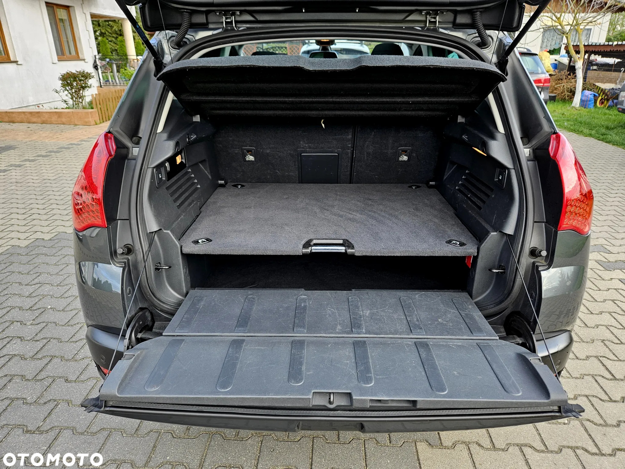 Peugeot 3008 1.6 THP Allure - 19