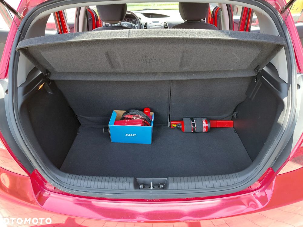 Hyundai i20 1.4 Classic + EU5 - 15