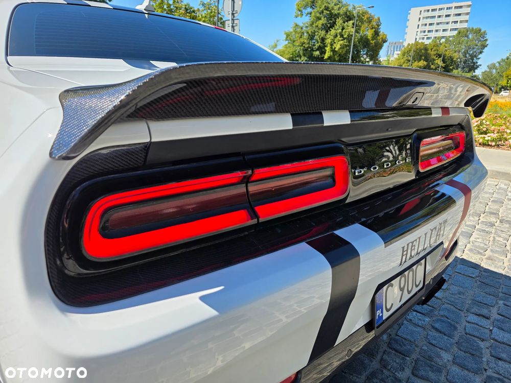 Dodge Challenger 6.2 Hellcat Widebody - 26