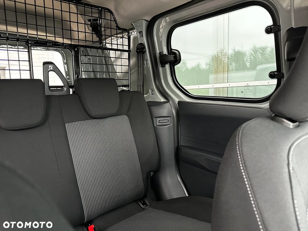 Ford Transit Courier 1.0 EcoBoost Trend - 26