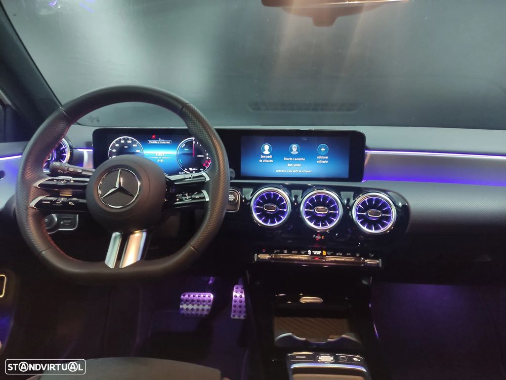 Mercedes-Benz A 250 e - 10